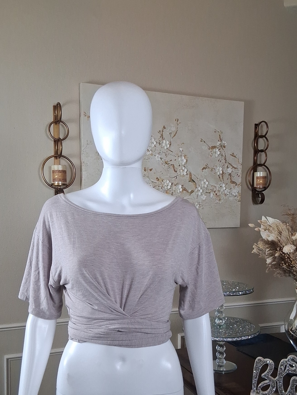 Victoria's Secret Women's Knot-Front Wrap Short Sleeve Top in Light Gray Medium - Picture 8 of 14